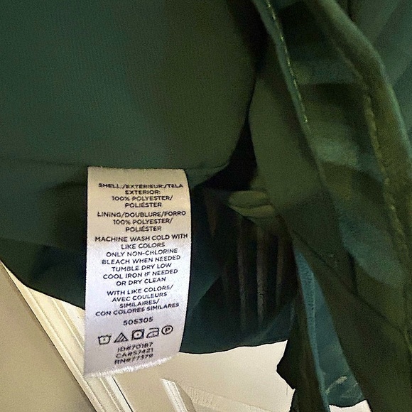 Ann Taylor Women’s Forest Green Button-down Collared Blouse w/ Neck Belt Sz. XS - Picture 9 of 10